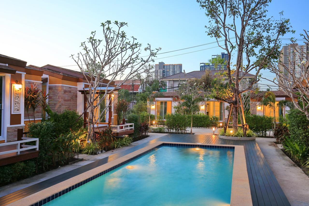 Resort M Bangkok - Bts Onnut Exteriör bild