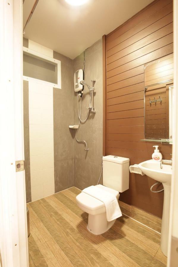 Resort M Bangkok - Bts Onnut Exteriör bild